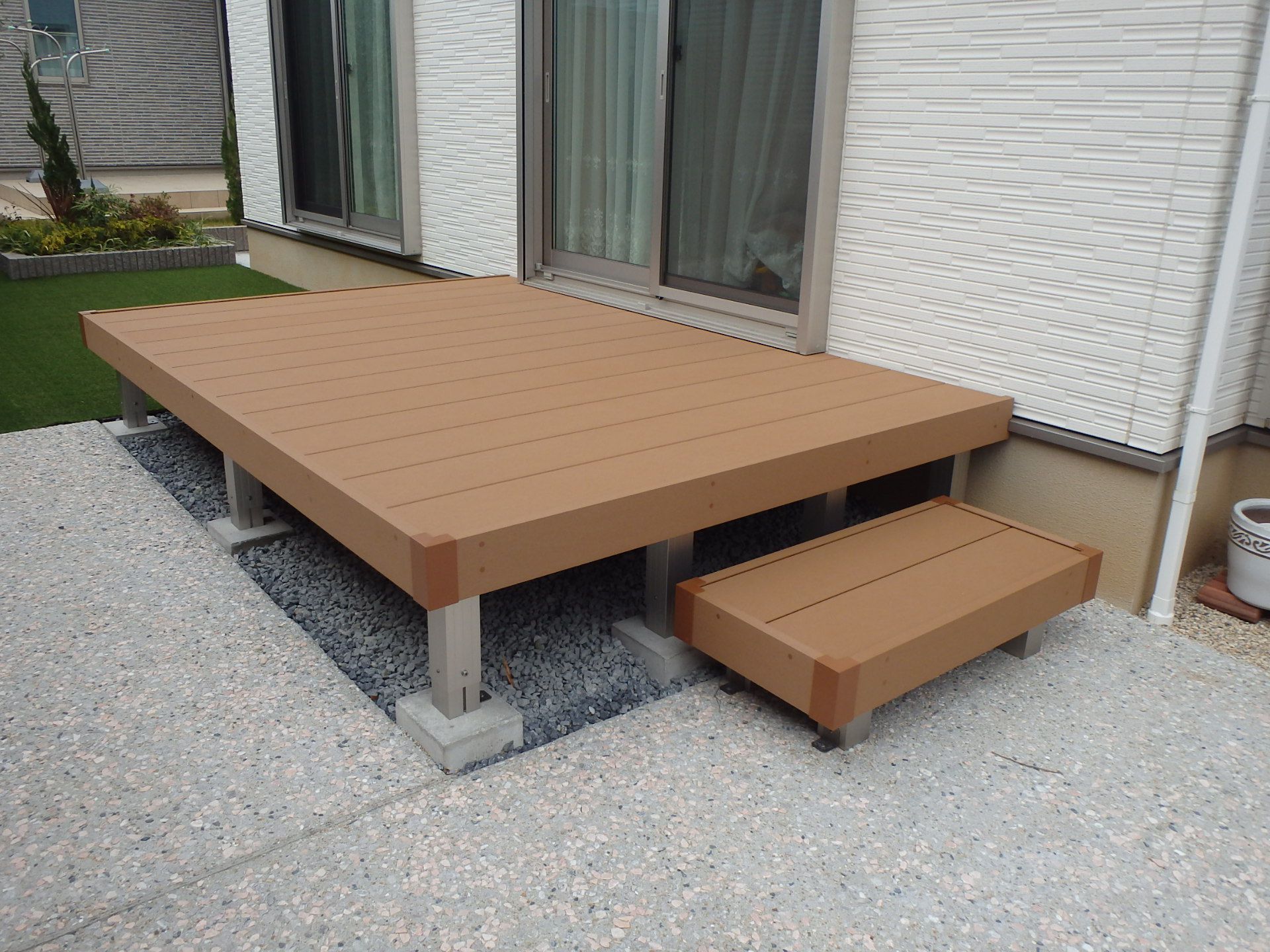 　108　オープンデッキでゆっくり休めます。