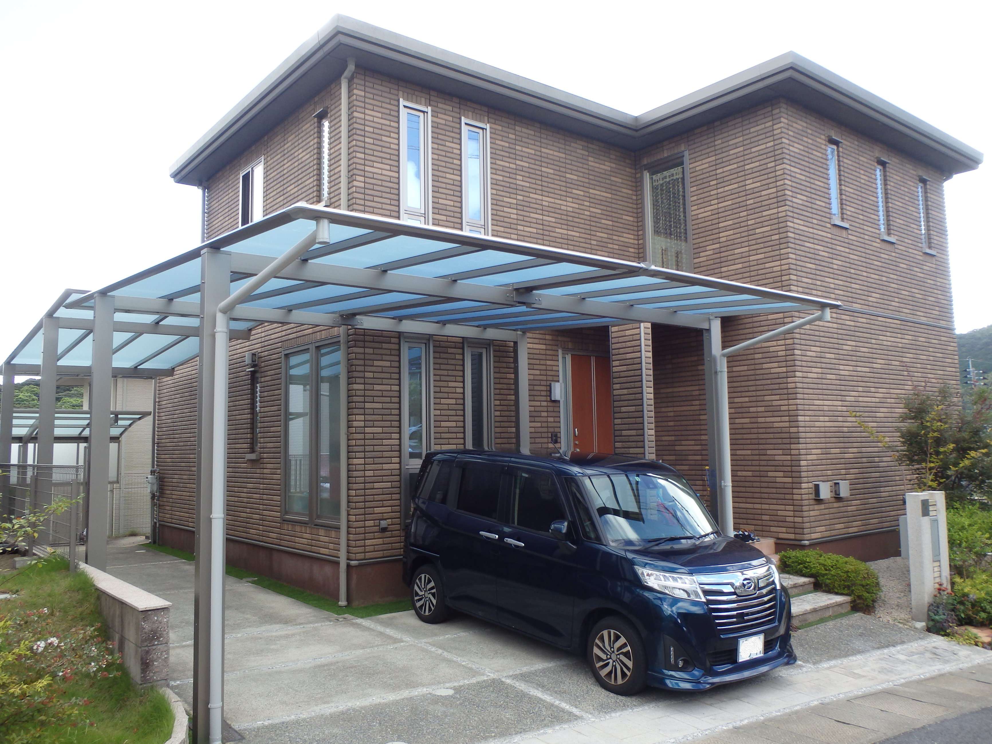 　150カーポートを付けると愛車の寿命が延びます